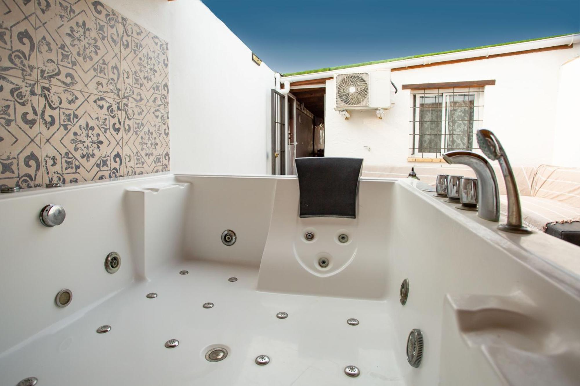 Villa Casa Blanca Luxury Spa Con Piscina Privada Y Jacuzzi Privado Chiclana de la Frontera Exteriér fotografie